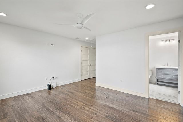 14 Bay Edge Lane, Worcester, MA 01604