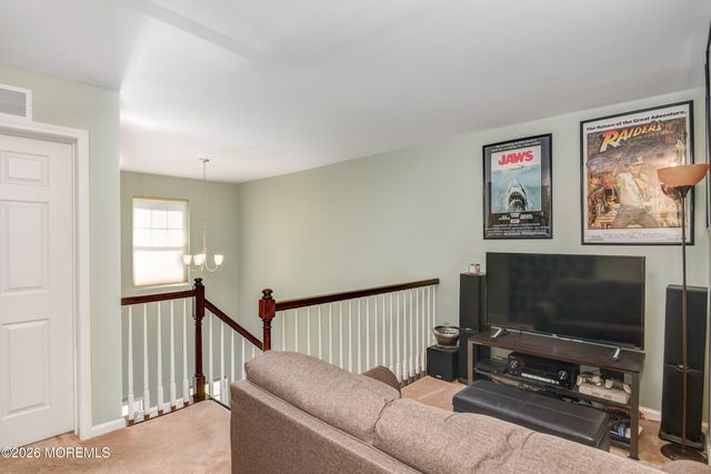 10 Arden Drive, Manchester, NJ 08759