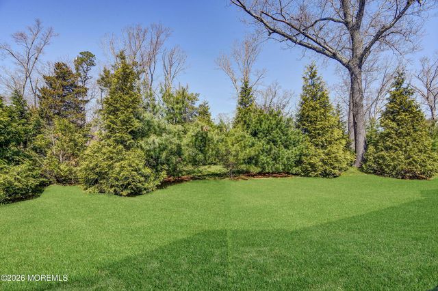 10 Arden Drive, Manchester, NJ 08759