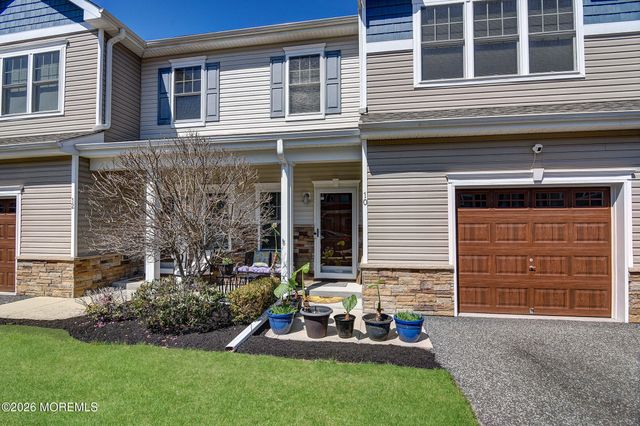 10 Arden Drive, Manchester, NJ 08759