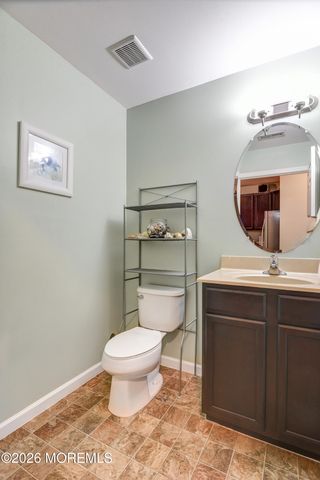 10 Arden Drive, Manchester, NJ 08759