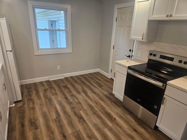 1 Freeway Avenue, Fredericktown, OH 43019