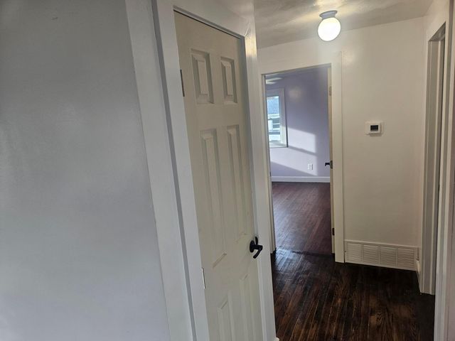 1 Freeway Avenue, Fredericktown, OH 43019