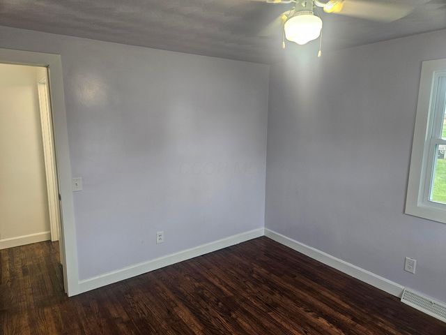 1 Freeway Avenue, Fredericktown, OH 43019