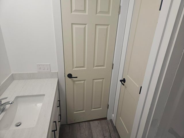 1 Freeway Avenue, Fredericktown, OH 43019