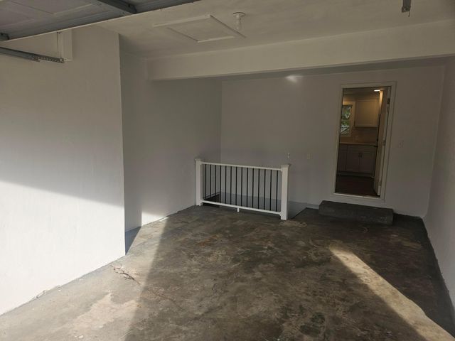 1 Freeway Avenue, Fredericktown, OH 43019