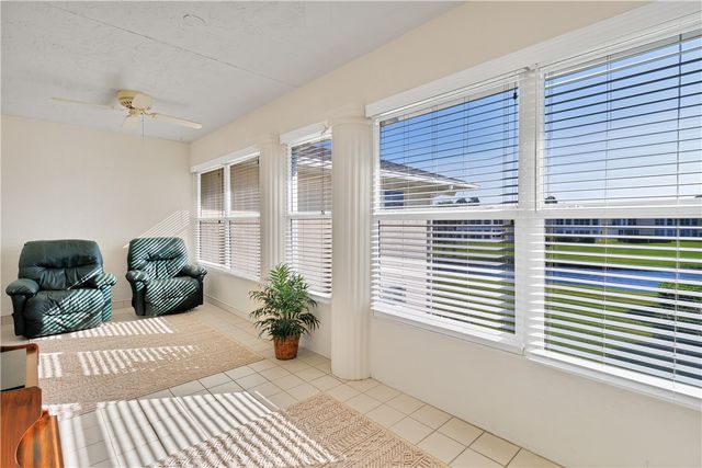 329 N Grove Isle Circle 329, Vero Beach, FL 32962