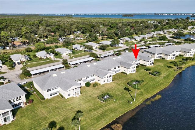 329 N Grove Isle Circle 329, Vero Beach, FL 32962