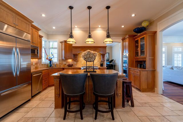 750 Ridge Road, Heber Springs, AR 72543