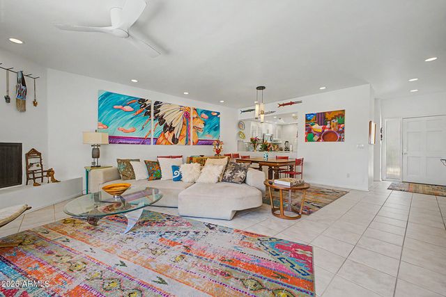 7209 E MCDONALD Drive 1, Scottsdale, AZ 85250