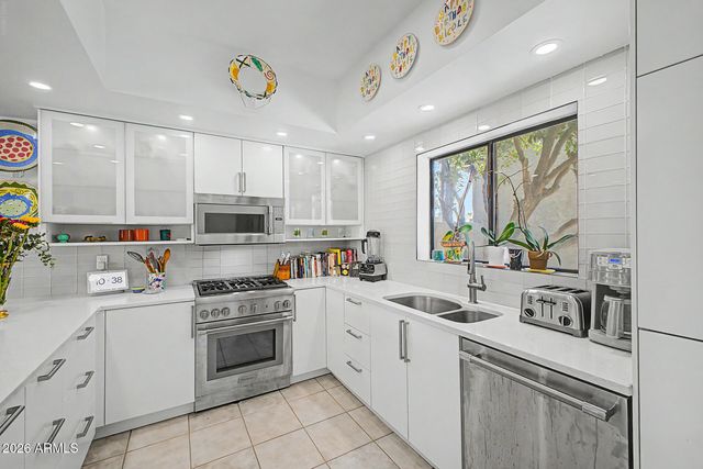 7209 E MCDONALD Drive 1, Scottsdale, AZ 85250