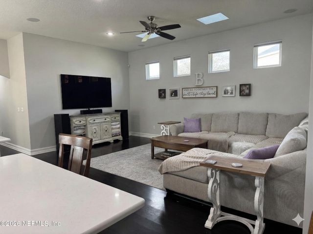 11244 TURNBRIDGE Drive, Jacksonville, FL 32256