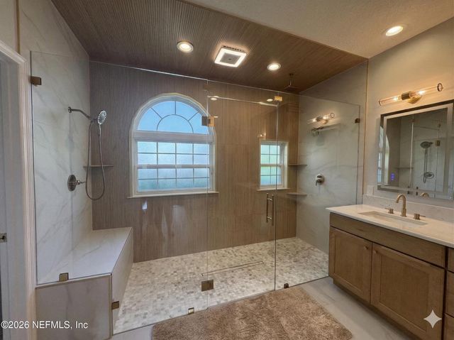 11244 TURNBRIDGE Drive, Jacksonville, FL 32256