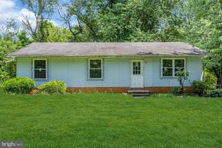 58 WALLACE ST, Elmer, NJ 08318