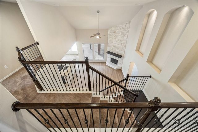 30 Glade Park Drive, Missouri City, TX 77459