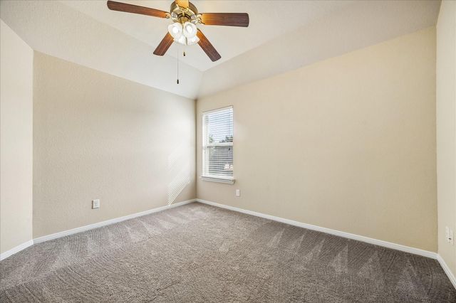 30 Glade Park Drive, Missouri City, TX 77459