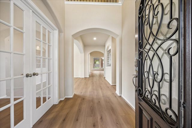 30 Glade Park Drive, Missouri City, TX 77459