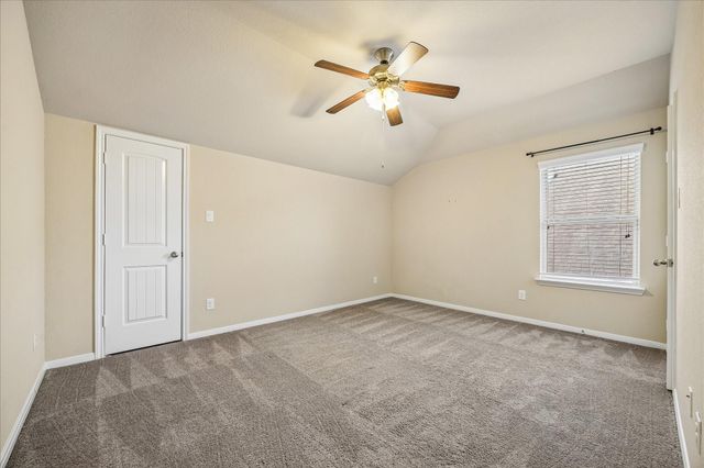 30 Glade Park Drive, Missouri City, TX 77459