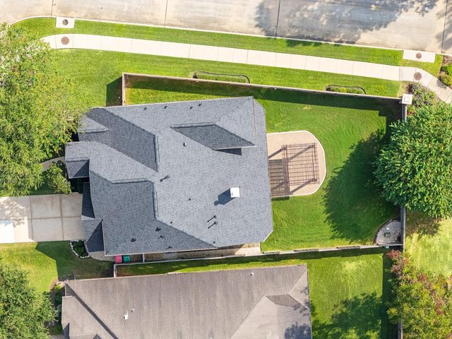 30 Glade Park Drive, Missouri City, TX 77459