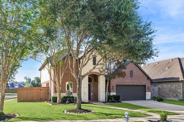 30 Glade Park Drive, Missouri City, TX 77459