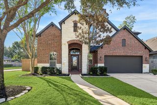 30 Glade Park Drive, Missouri City, TX 77459