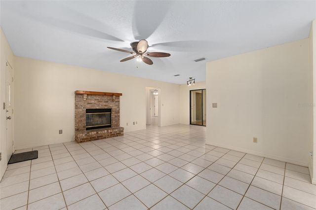 4746 NE 27TH COURT, Ocala, FL 34479