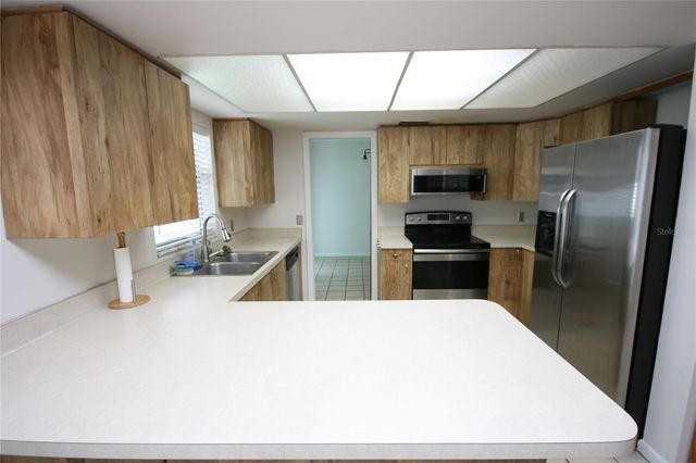 17839 SUNRISE DRIVE, Lutz, FL 33549
