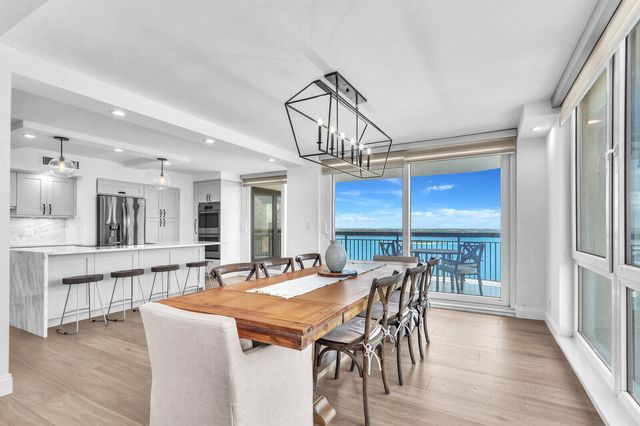 5380 N Ocean Drive 18j, Singer Island, FL 33404