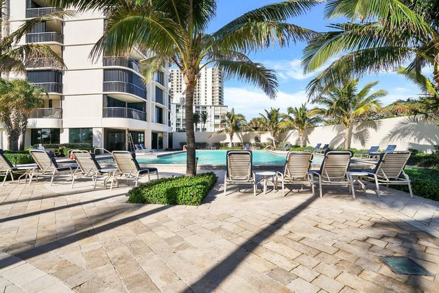 5380 N Ocean Drive 18j, Singer Island, FL 33404
