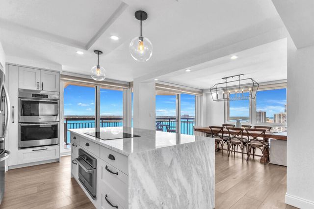 5380 N Ocean Drive 18j, Singer Island, FL 33404