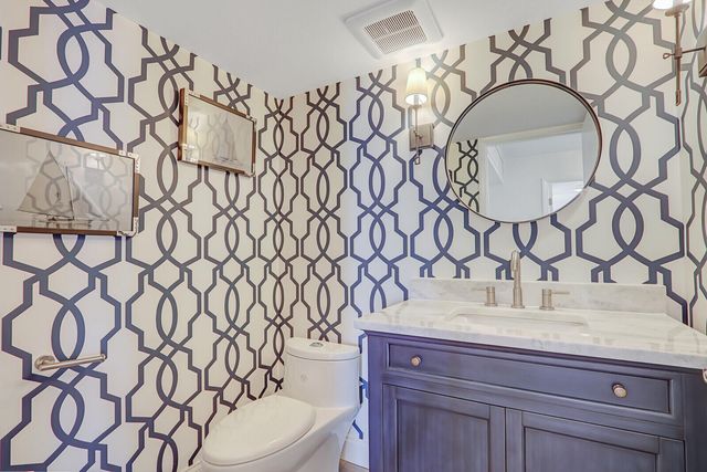 5380 N Ocean Drive 18j, Singer Island, FL 33404