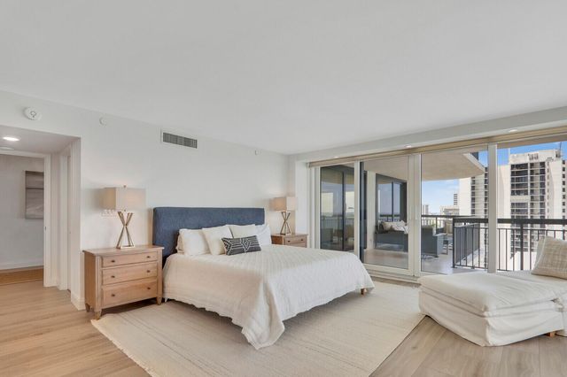 5380 N Ocean Drive 18j, Singer Island, FL 33404