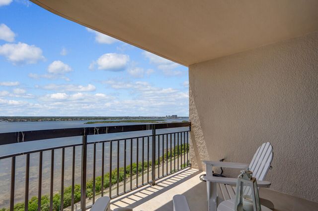 5380 N Ocean Drive 18j, Singer Island, FL 33404