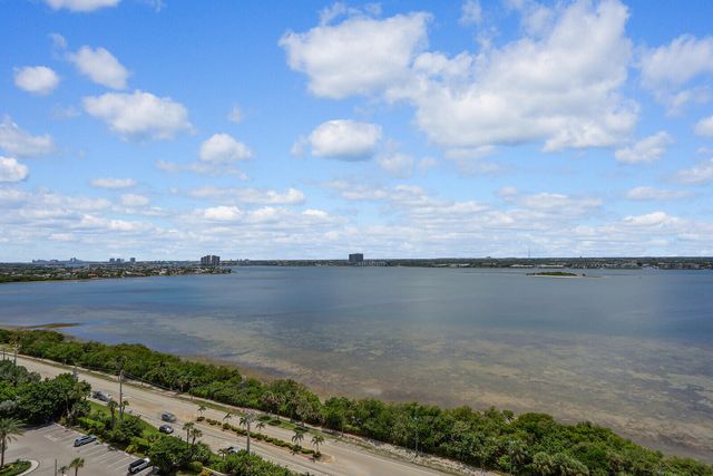 5380 N Ocean Drive 18j, Singer Island, FL 33404