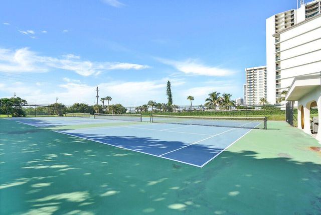 5380 N Ocean Drive 18j, Singer Island, FL 33404