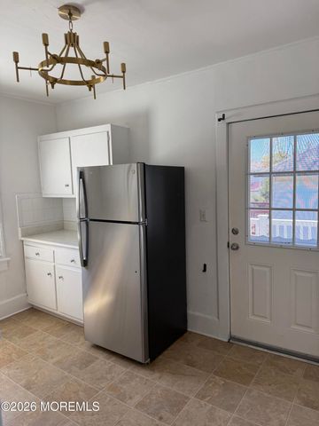 84 Mclaren Street, Red Bank, NJ 07701