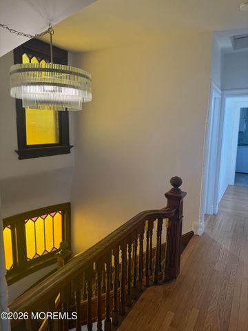 84 Mclaren Street, Red Bank, NJ 07701