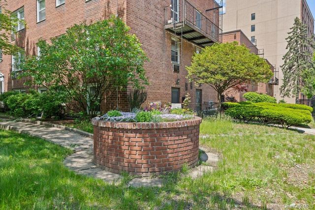 6299 Broadway C3A, Bronx, NY 10471