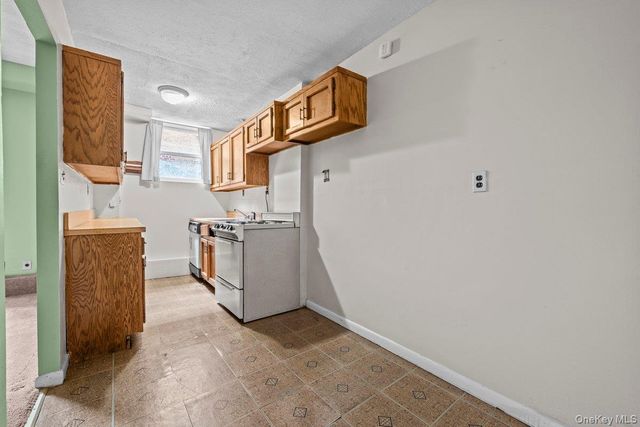 6299 Broadway C3A, Bronx, NY 10471