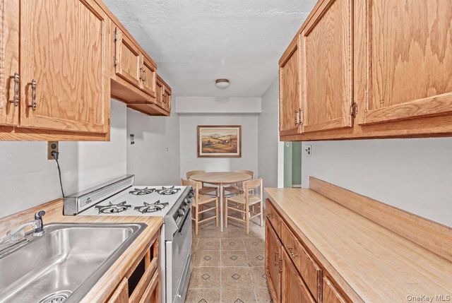 6299 Broadway C3A, Bronx, NY 10471