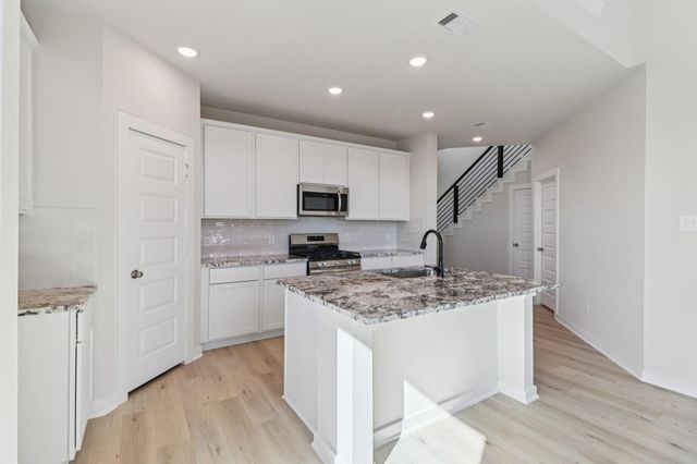 11919 Avian Avenue, Conroe, TX 77303