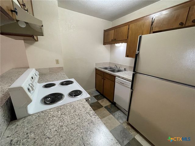 1306 Brown Drive, Copperas Cove, TX 76522