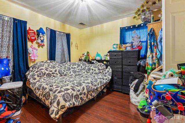 23 MIKO Road, Edison, NJ 08817