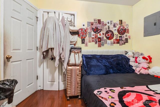 23 MIKO Road, Edison, NJ 08817
