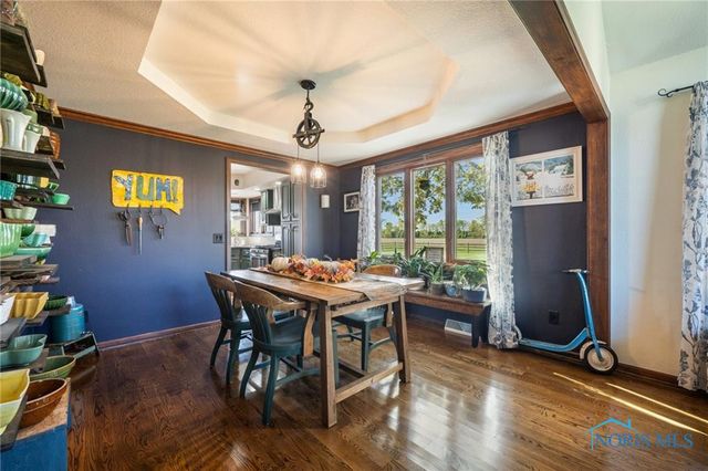 3904 Oakfield Drive, Oregon, OH 43616