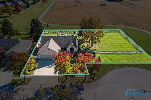 3904 Oakfield Drive, Oregon, OH 43616