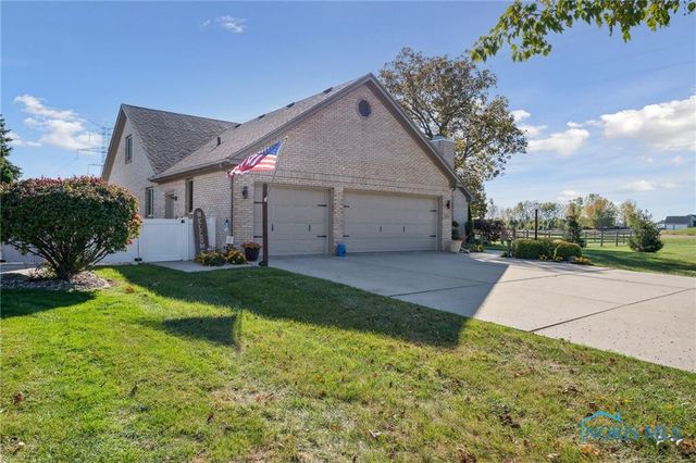 3904 Oakfield Drive, Oregon, OH 43616
