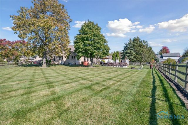 3904 Oakfield Drive, Oregon, OH 43616