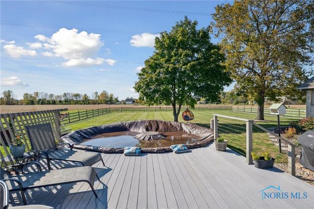 3904 Oakfield Drive, Oregon, OH 43616