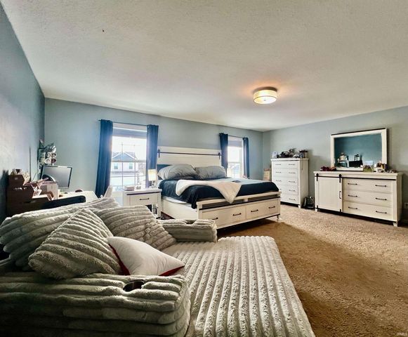 11214 Yalumba Pass, Roanoke, IN 46783